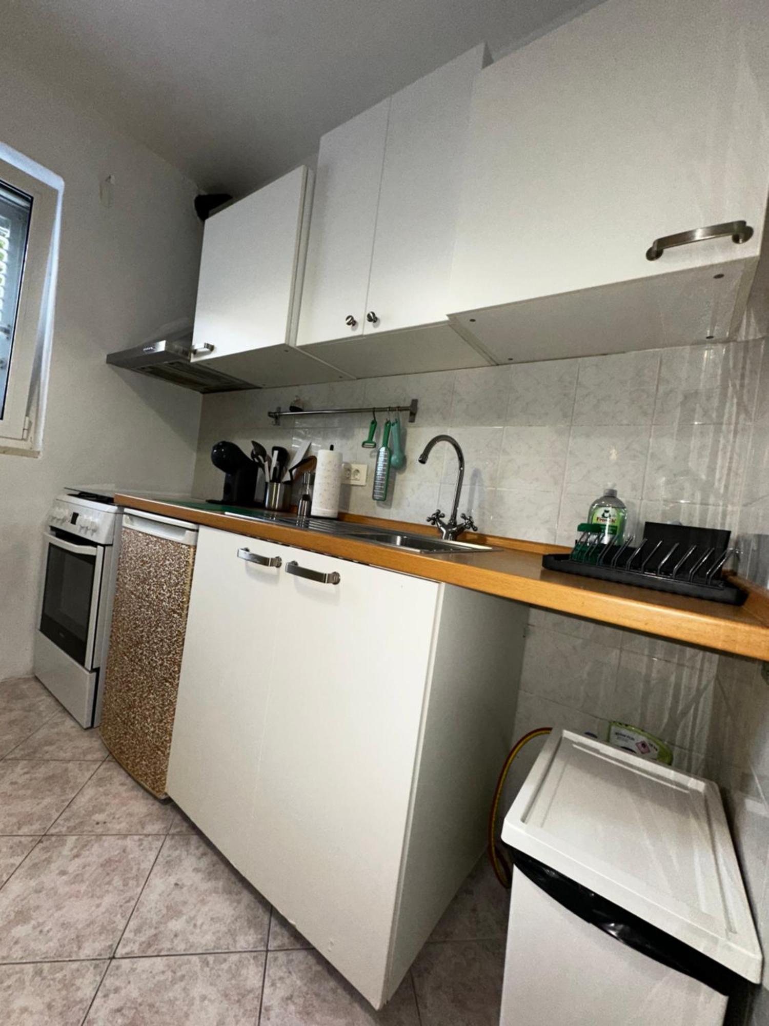 Rose Apartment *